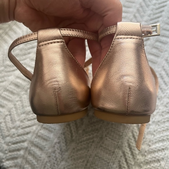 Badgley Mischka Jewel Flat sandal - Picture 11 of 11